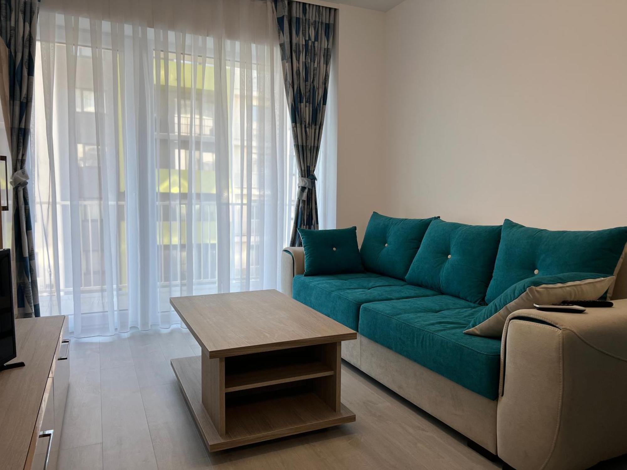 Royal Blue Property Oradea Εξωτερικό φωτογραφία